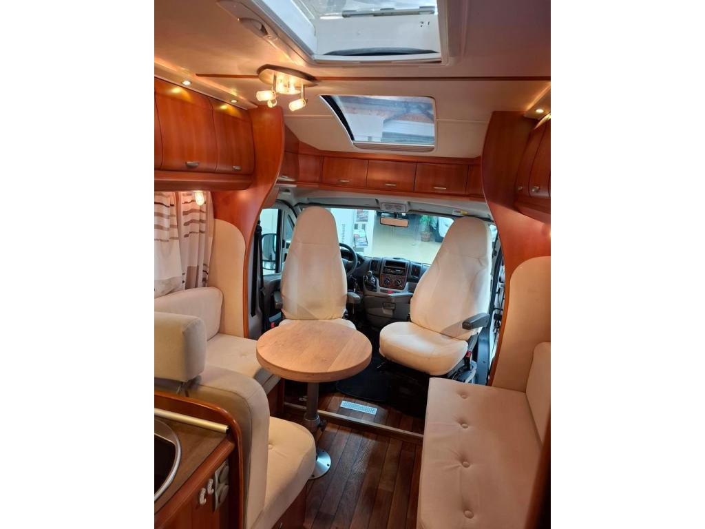 2009 Hobby Toskana Excl 650 130PK Fransbed 2x Airco 139486Km, Ringverwarming, Fiat, Bedrijf, Hagelvast dak
