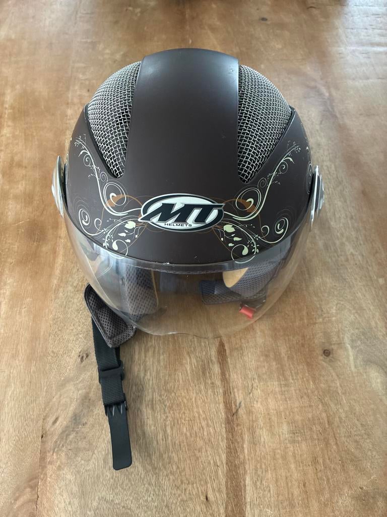 Helm Scooter/bromfiets., Fietsen en Brommers, Brommerhelmen, Ophalen, Zo goed als nieuw, Medium
