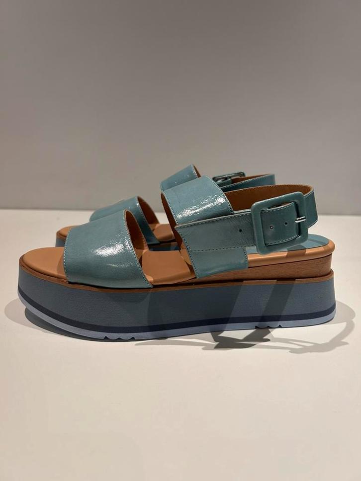 Paloma Barceló schoenen maat 40, Kleding | Dames, Schoenen, Zo goed als nieuw, Sandalen of Muiltjes, Blauw, Ophalen of Verzenden