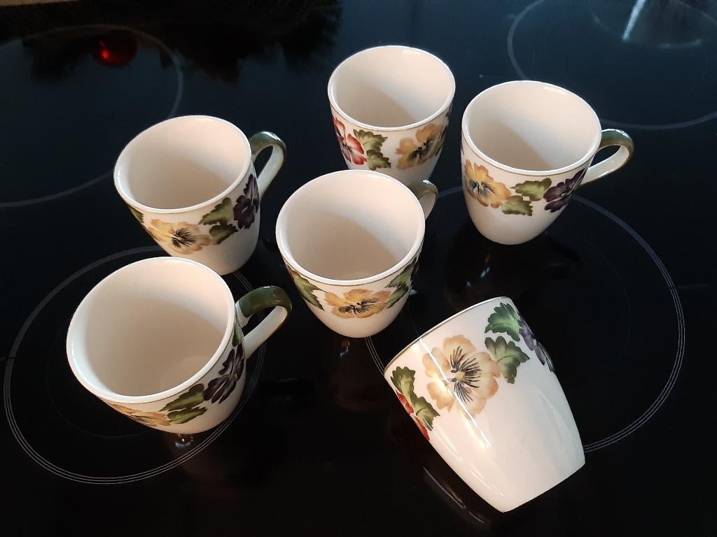 6 prachtige mokken / senseo mokken, Huis en Inrichting, Keuken | Servies, Ophalen, Zo goed als nieuw, Overige stijlen, Kop(pen) en/of Schotel(s)