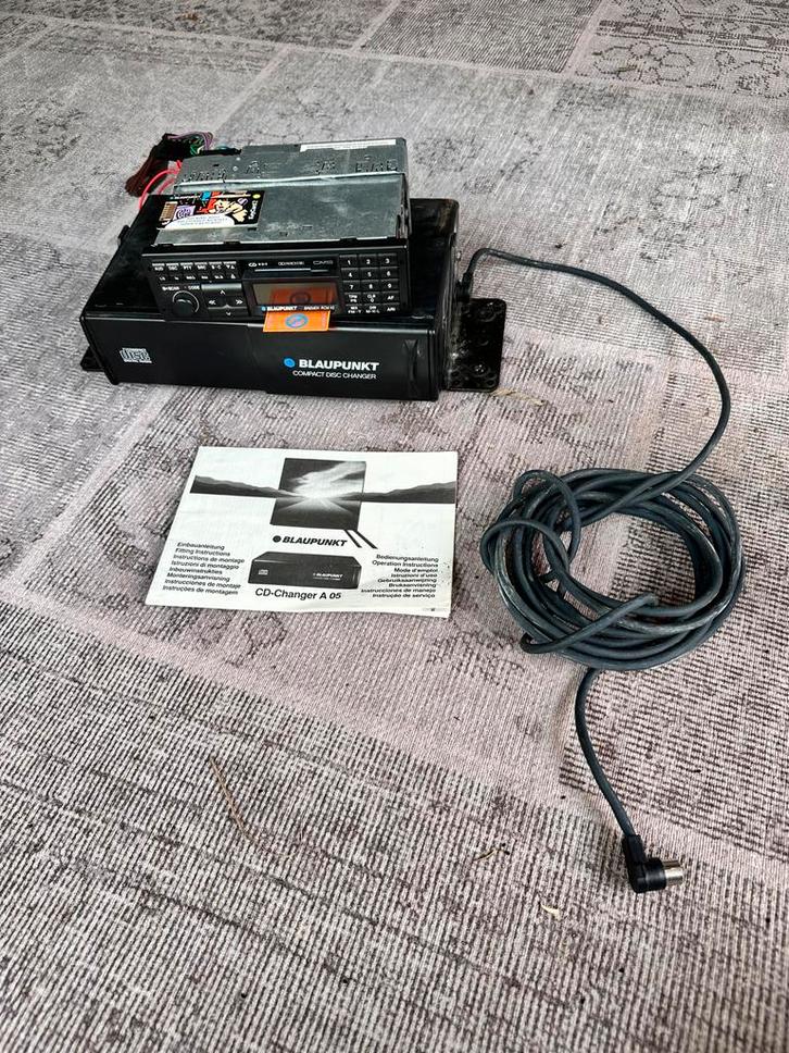 Blaupunkt Bremen RCM43 autoradio + Blaupunkt A05 CD-changer, Auto diversen, Autoradio's, Gebruikt, Ophalen