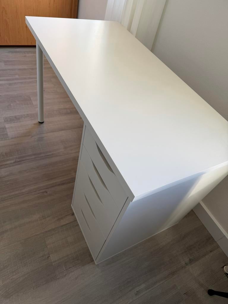 Wit bureau met lades - Ideaal voor thuiswerkplek, Huis en Inrichting, Bureaus, Ophalen, 120 cm, Met lades, Spaanplaat of MDF