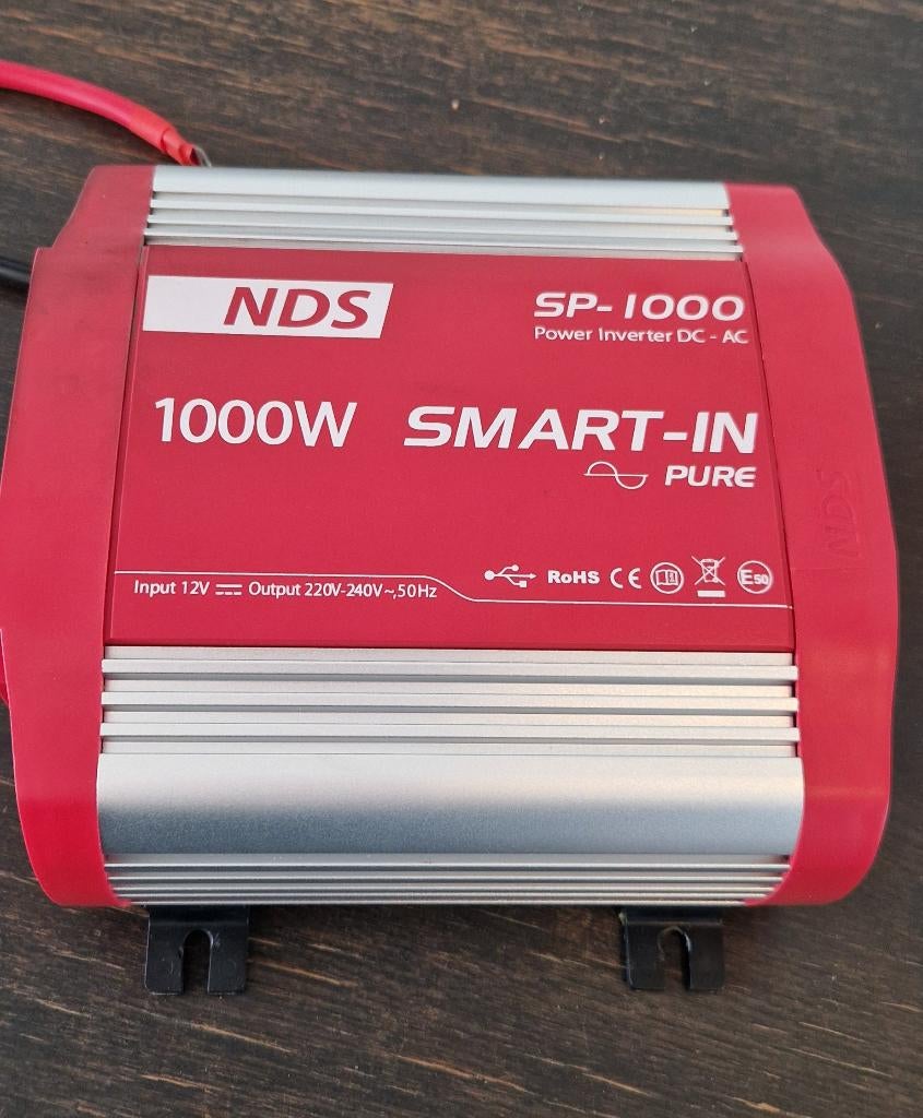 1000W zuivere sinus Omvormer 12V  230V (Smart), Ophalen, Zo goed als nieuw