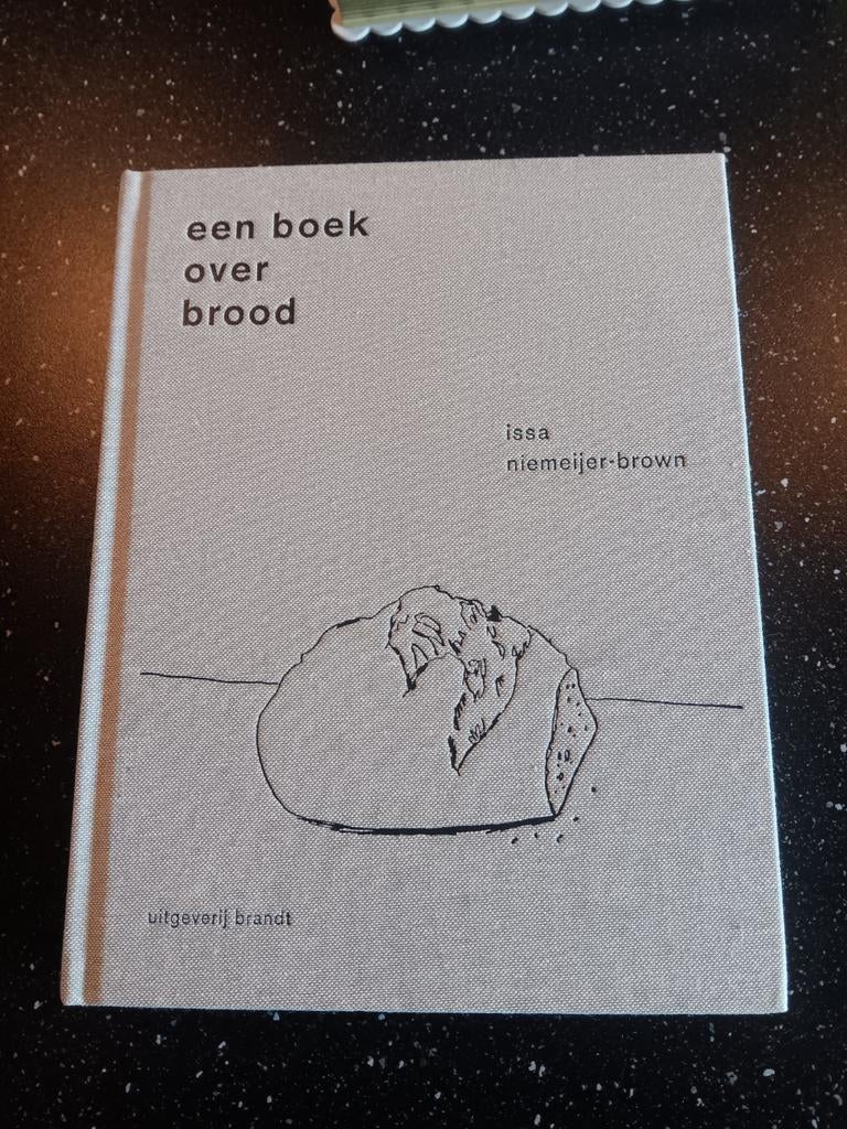 Issa Niemeijer - Een boek over brood, Italië, Issa Niemeijer, Nieuw, Ophalen of Verzenden