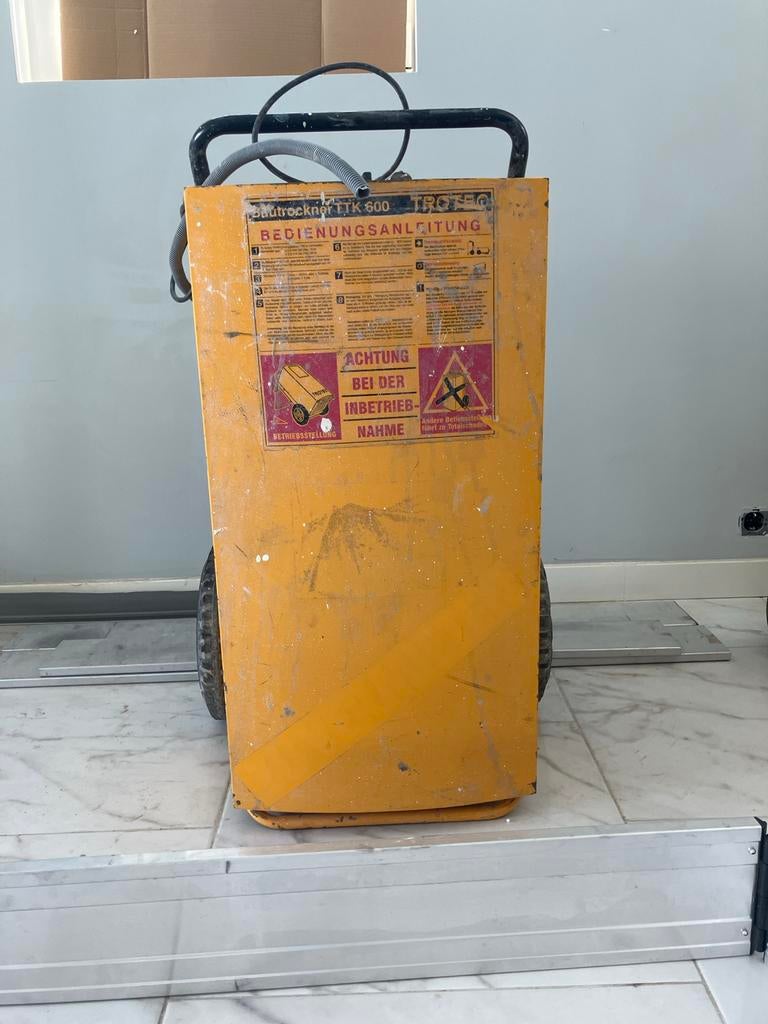 Calorex TTK600AX Professionele Mobiele Bouwdroger Ontvochtig, Ophalen, Gebruikt