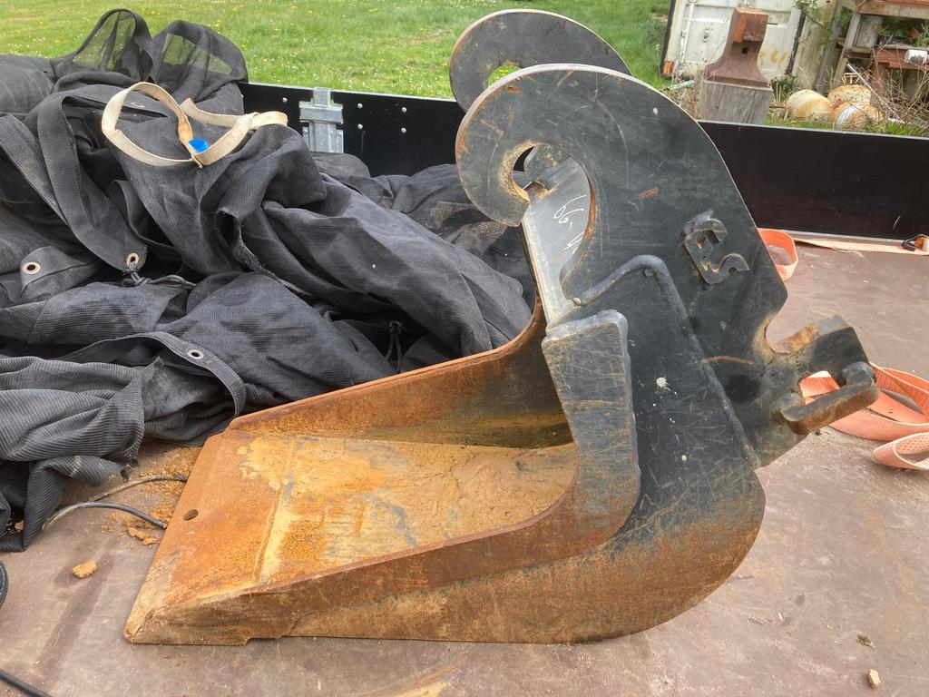 CW10 dieplepelbak 2022, Ophalen, Zo goed als nieuw