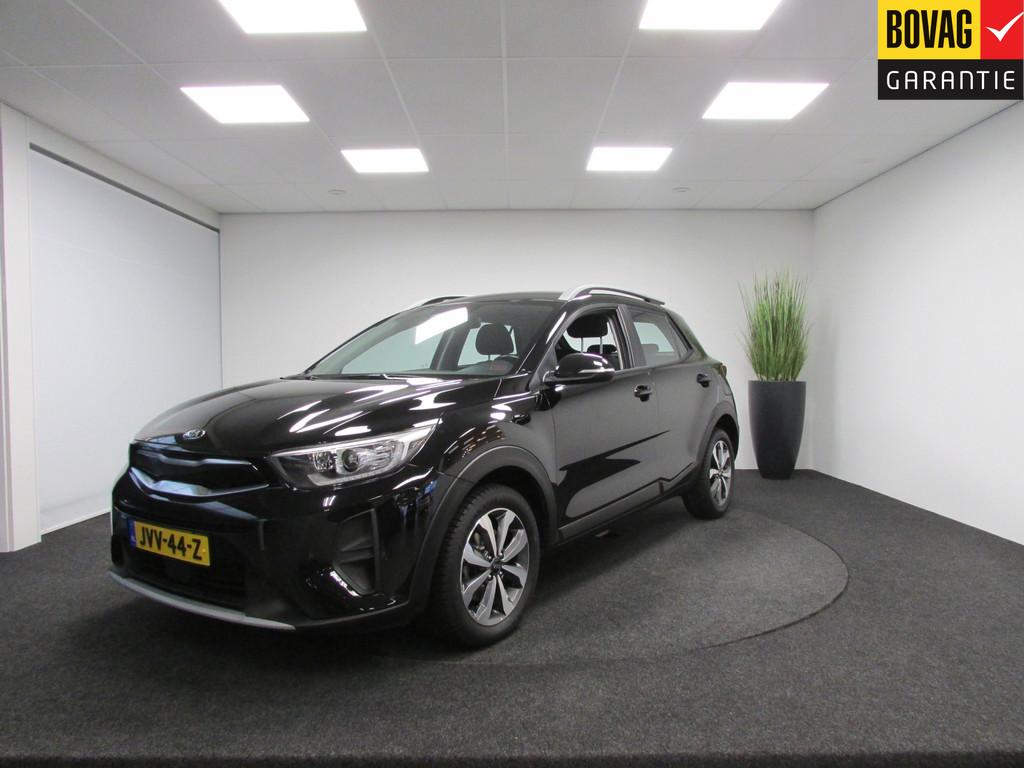 Kia Stonic 1.0 T-GDi DynamicLine I Apple Carplay I All-Seaso, Auto's, Kia, 12 maanden, Gebruikt, Zwart, Bedrijf