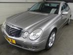 Mercedes-Benz E-klasse 280 Avantgarde - Automaat - Trekhaak, Achterwielaandrijving, Gebruikt, Zwart, Leder en Stof