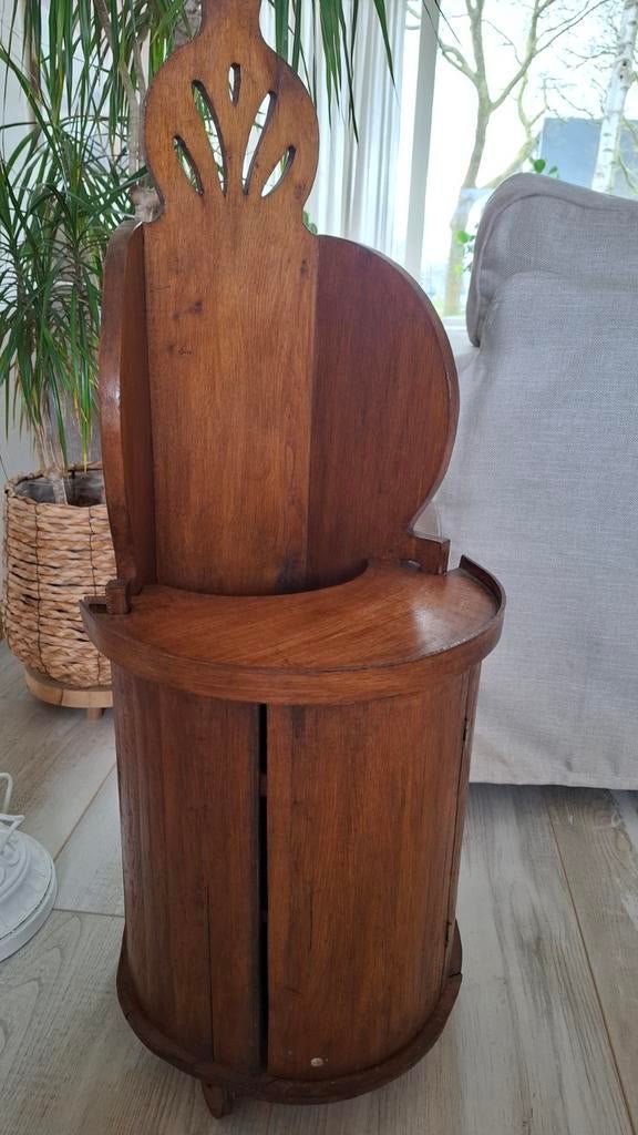 Antiek kinderstoeltje op wieltjes (klein), Ophalen