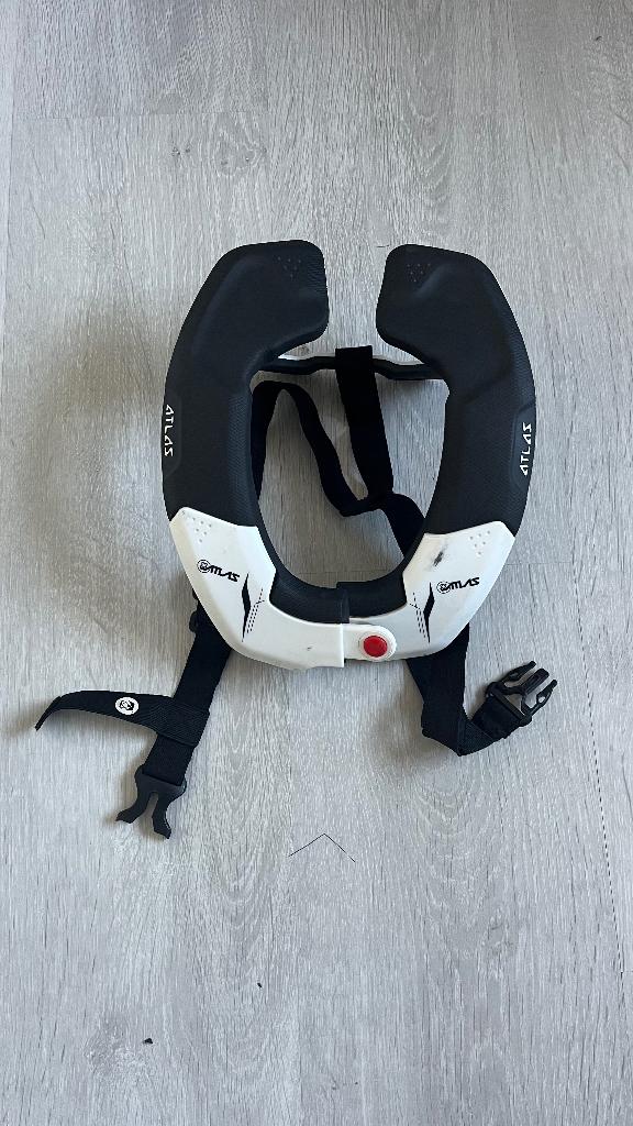 Neckbrace Atlas, Ophalen of Verzenden, Tweedehands, Kinderen, Atlas