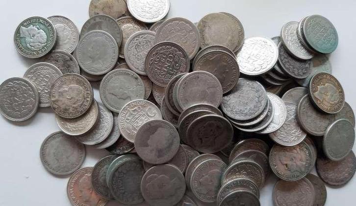 Nederland Lot 100 zilveren kwartjes, Postzegels en Munten, Edelmetalen en Baren, Zilver, Ophalen of Verzenden