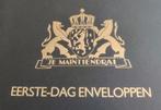 Nederland eerste dag enveloppen 382-599 in 3 mooie albums, Ophalen, Envelop