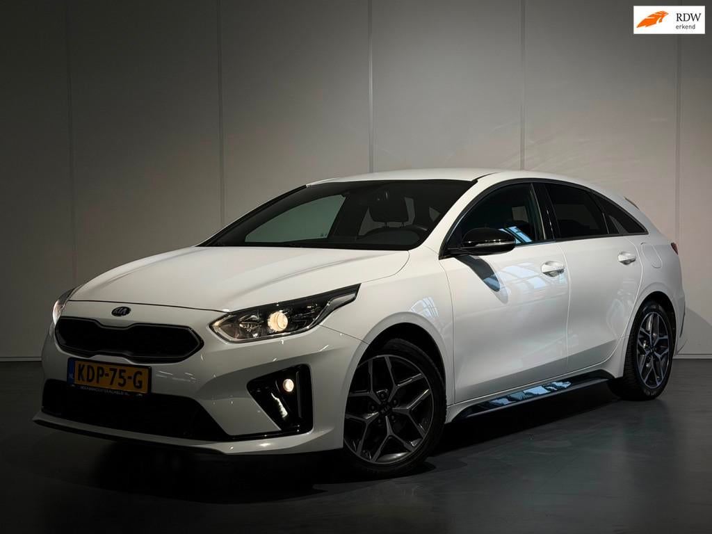 Kia ProCeed 1.0 T-GDI GT-Line /Clima/Cruise/Camera/LED/Bots/, Auto's, Voorwielaandrijving, Lichtsensor, Gebruikt, Euro 6