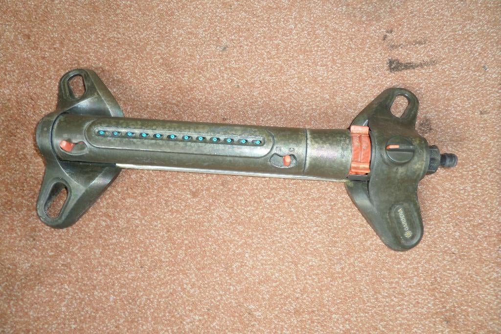 Zwenksproeier - Gardena Aquazoom S - Lengte 49cm, Tuin en Terras, Tuinsproeiers, Ophalen, Zo goed als nieuw, Zwenksproeier