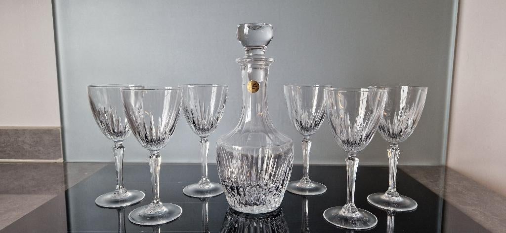 Glazen set met karaf – 8 delig – Bleikristal, Ophalen of Verzenden, Zo goed als nieuw, Kristal, Bord of Schaal