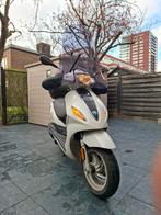 Piaggio New Fly 25 km 2017, Ophalen, Gebruikt, Benzine, Fly