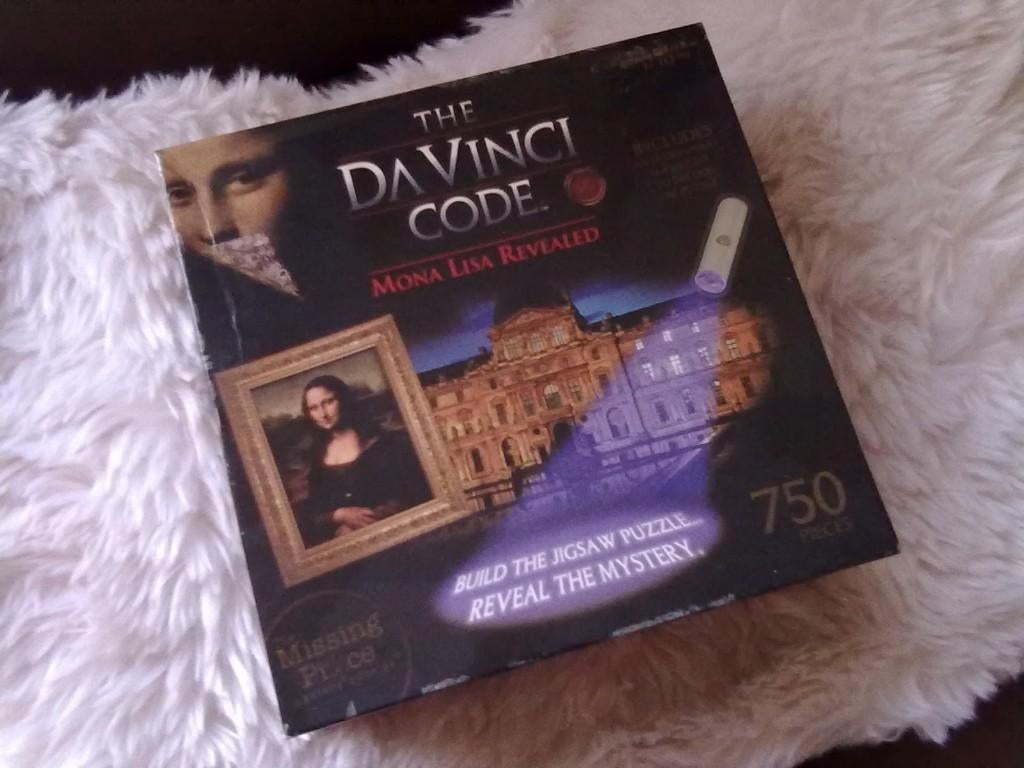 Da Vinci Code (Rossl-kapel onthuld)met uv-lichtpuzzel +(DVD), Ophalen of Verzenden, 500 t/m 1500 stukjes, Zo goed als nieuw, Legpuzzel