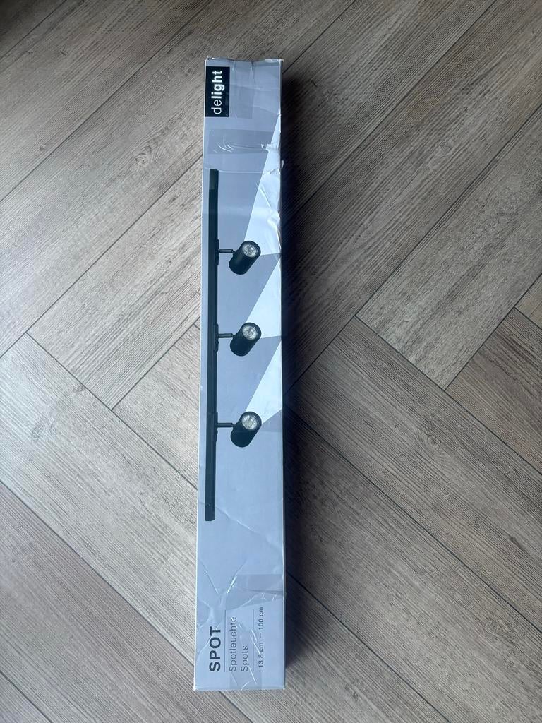 Lusa spot van Kwantum - Zo goed als nieuw, Huis en Inrichting, Lampen | Spots, Metaal of Aluminium, Ophalen of Verzenden, Zo goed als nieuw