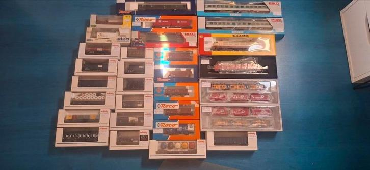 Grote partij modeltreinen, Hobby en Vrije tijd, Modeltreinen | H0, Nieuw, Locomotief, Gelijkstroom of Wisselstroom, Piko, Analoog