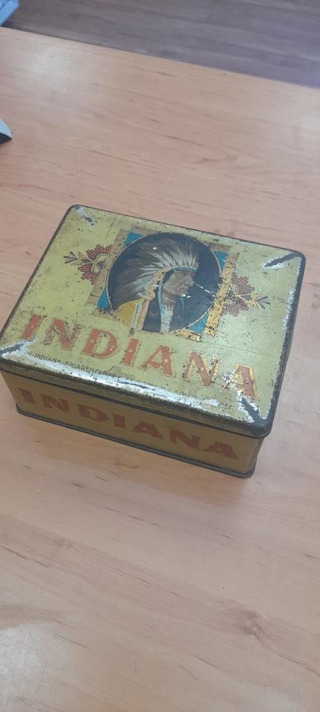 Zeldzaam sigarenblik Indiana 50 sigaren no.889, Verzamelen, Blikken, Ophalen of Verzenden, Gebruikt, Overige