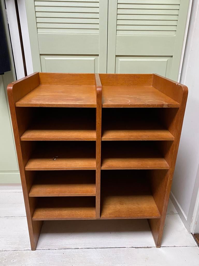 Houten kastje met vakken, Ophalen, Gebruikt