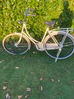 Gazelle Omafiets Wit 28 inch met Trommelrem voor, Ophalen, Gebruikt, Handrem