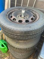 4x 14 inch stalen velgen met winterbanden 175/65/14, Auto diversen, Ophalen, Gebruikt