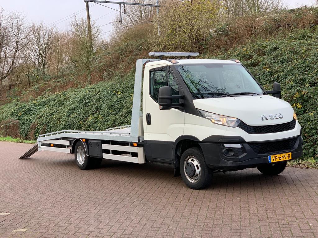 Iveco Daily 40C17 3.0 410 170PK AUT OPRIJWAGEN 2015 TOPSTAAT, Auto's, Euro 5, Achterwielaandrijving, Gebruikt, 4 cilinders