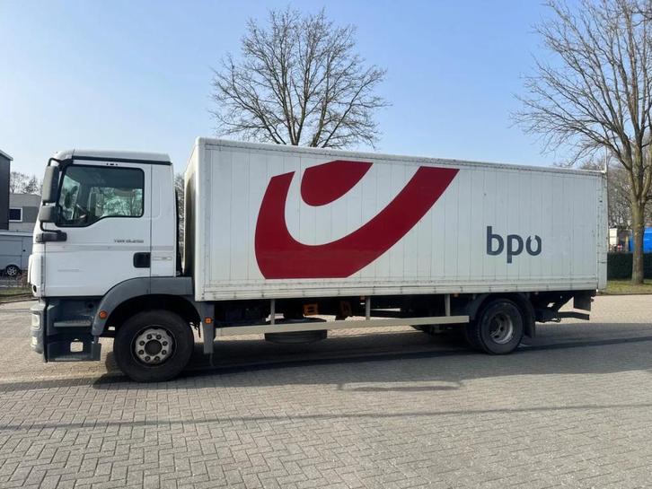 MAN TGM 15.250 Bakwagen Handgeschakeld (bj 2011), Auto's, Vrachtwagens, Particulier, Te koop, Centrale vergrendeling, Elektrische buitenspiegels