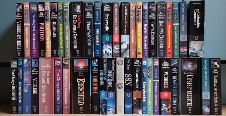 Veel Tom Clancy pockets uit verschillende series, Boeken, Thrillers, Gelezen, Amerika, Ophalen of Verzenden