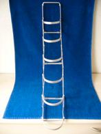 Lichtmetalen cd of dvd rek nieuw in cadeauverpakking, Ophalen of Verzenden, Nieuw, Metaal, Cd's of Dvd's