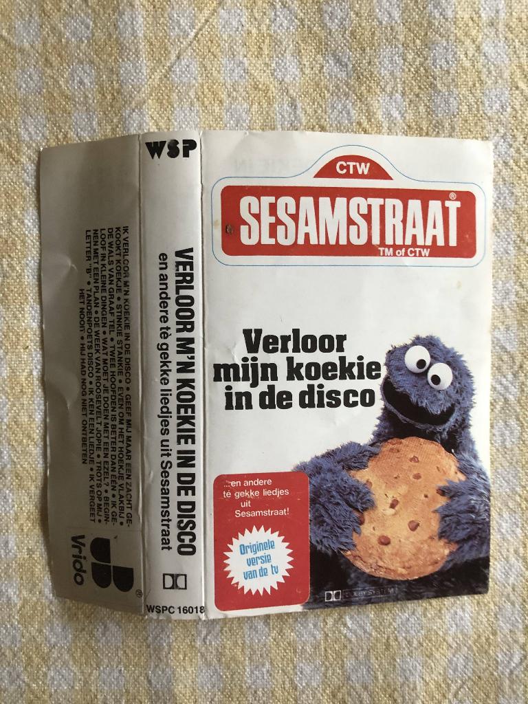 Cassettebandje verloor mijn koekie in de disco Sesamstraat, Ophalen of Verzenden, Zo goed als nieuw, Nederlandstalig, 1 bandje
