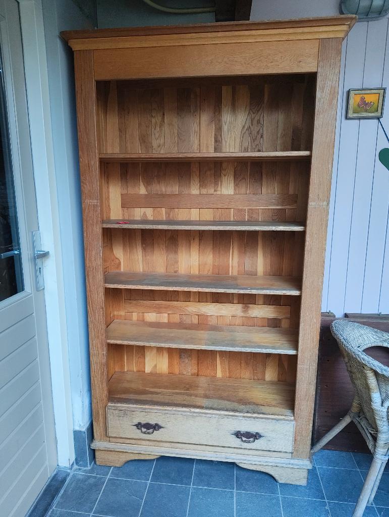 Eiken kast massief, Ophalen, Met plank(en), Gebruikt, 100 tot 150 cm