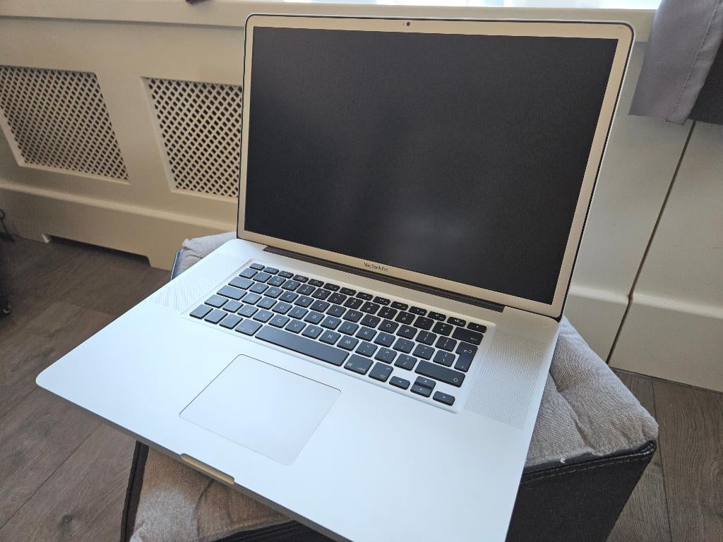 MacBook Pro 17" A1297, Computers en Software, Apple Macbooks, 256 GB, 2 tot 3 Ghz, 8 GB, 17 inch