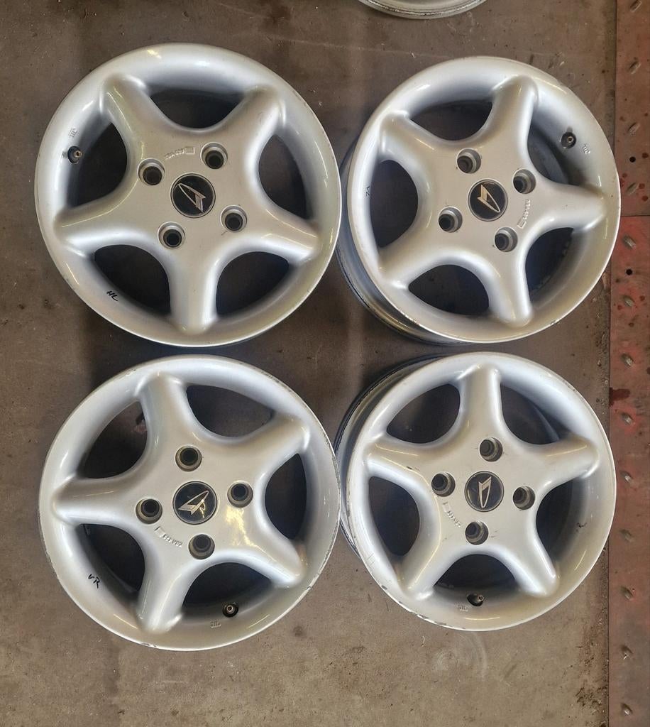 Hierbij verkoop ik deze nette 13x5j 4x110 velgen, Ophalen, Gebruikt, Personenwagen, Velg(en)