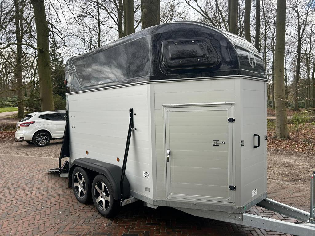 Henra Performance xl 2 paards trailer, Dieren en Toebehoren, Paarden en Pony's | Trailers en Aanhangwagens, Ophalen of Verzenden