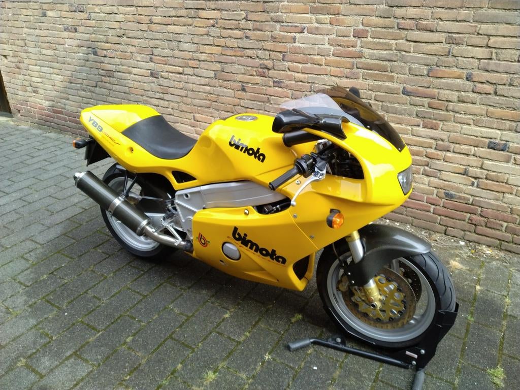 Bimota YB9 SRi - 1997 - Geel, 4 cilinders, Motorrijbewijs A, Super Sport, Particulier