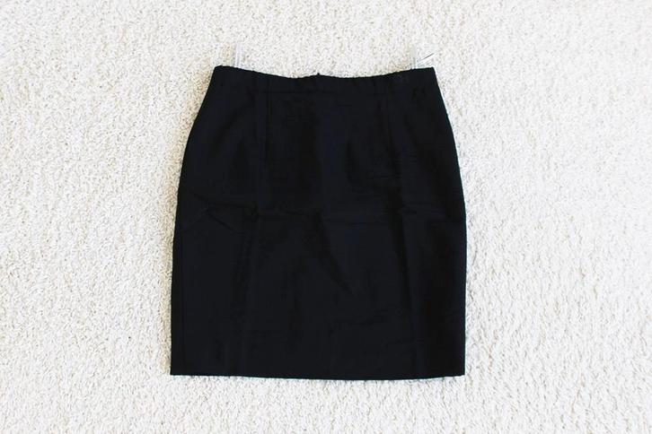 Catherina Hepfer Rokje (Maat 38) - 9 € 30,-, Kleding | Dames, Rokken, Zo goed als nieuw, Maat 38/40 (M), Zwart, Boven de knie