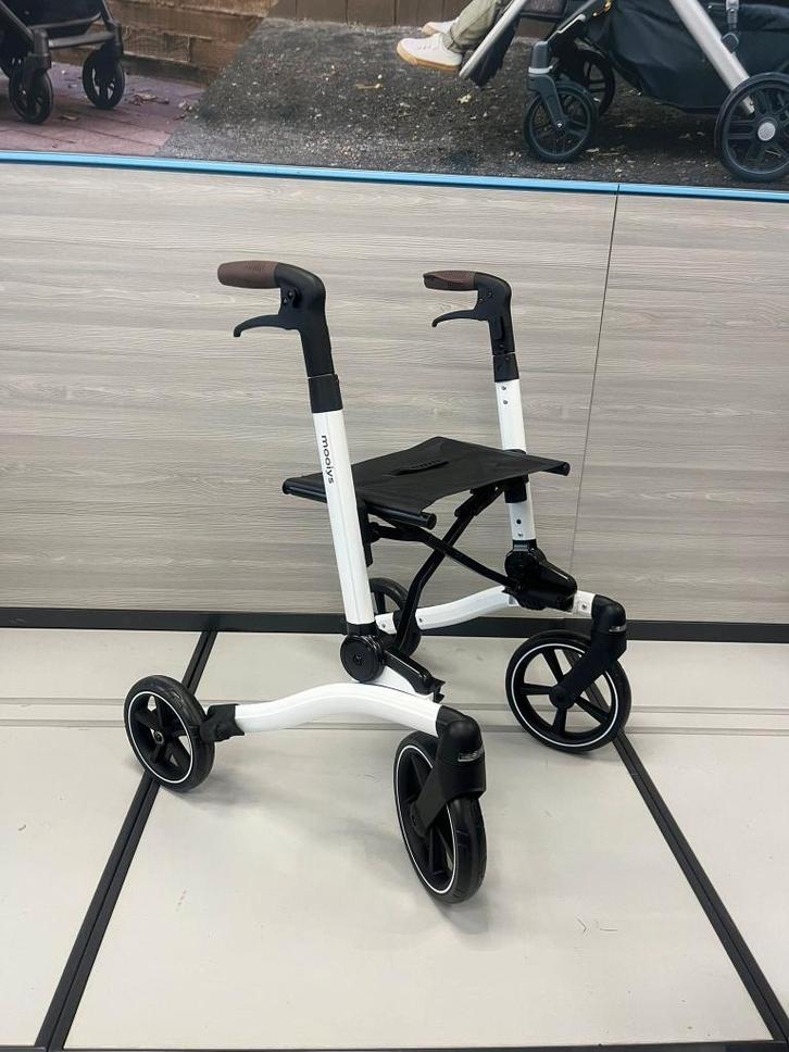 Mooiys Luxe Rollator - opvouwbaar - zitfunctie, Diversen, Rollators, Zo goed als nieuw, Opvouwbaar, Ophalen of Verzenden