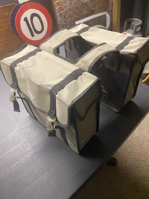 fietsentas, Fietsen en Brommers, Ophalen, Gebruikt, Fast Rider