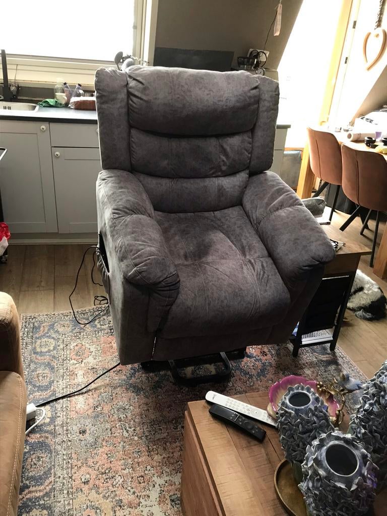 Sta-op relaxstoel met massage en warmte - Zo goed als nieuw, Ophalen of Verzenden, Zo goed als nieuw, Stof, 75 tot 100 cm