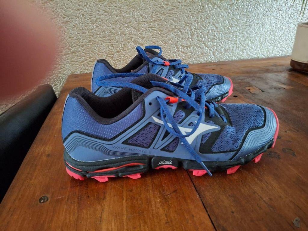 Hardloopschoenen, Sport en Fitness, Loopsport en Atletiek, Overige merken, Hardloopschoenen, Ophalen of Verzenden, Zo goed als nieuw