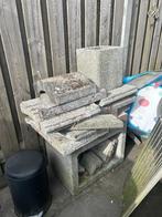 Gratis Stenen barbeque, Tuin en Terras, Houtskoolbarbecues, Ophalen, Gebruikt, Overige