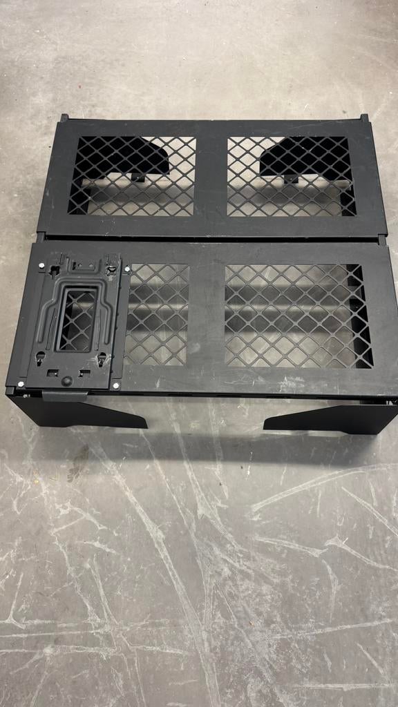 Flatdog UK Cargo cage en shelves Land Rover Defender 110, Ophalen, Gebruikt
