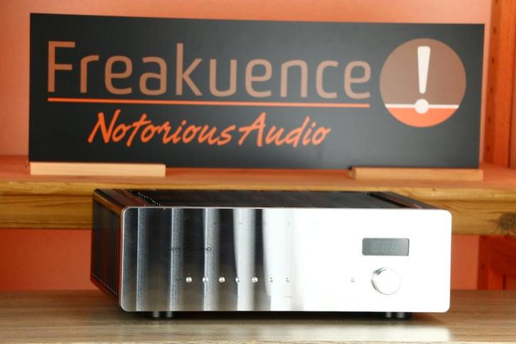 Jeff Rowland Concentra 2 TRADE.INRUIL. High End Pleasure!, Audio, Tv en Foto, Versterkers en Receivers, Zo goed als nieuw, 120 watt of meer