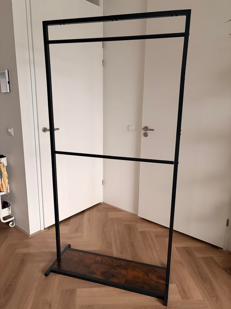 Kledingrek met houten plank - 188 cm hoog, Kleding | Dames, Kledingrekken, Ophalen, Zo goed als nieuw