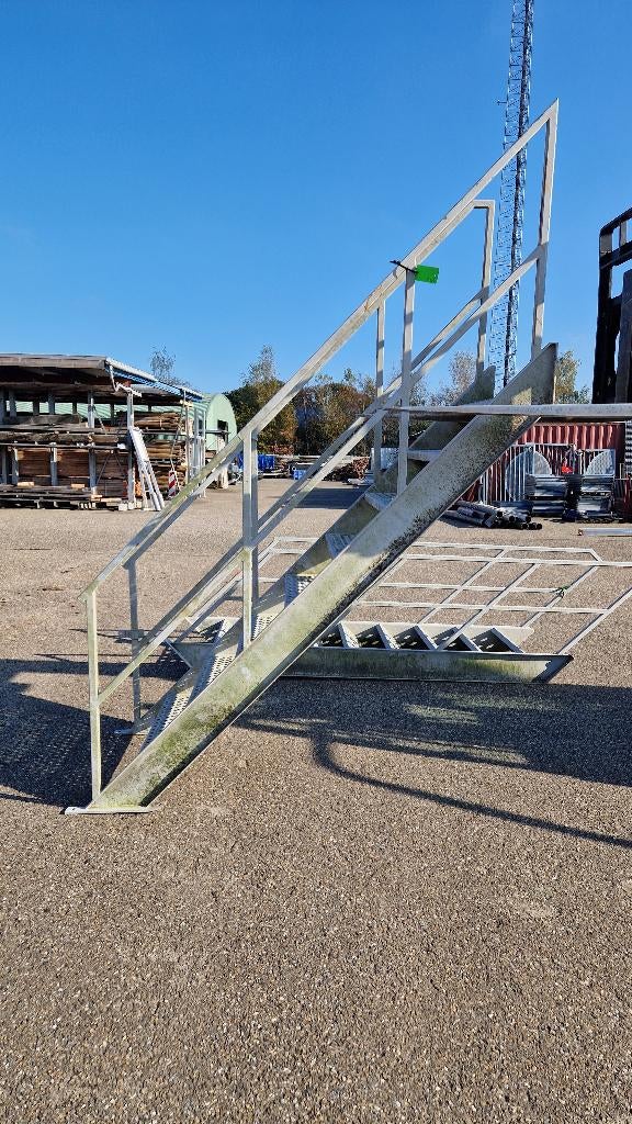 1 Trap, vluchttrap brandtrap ( 154 ), Ophalen, Gebruikt, Nb, Nb