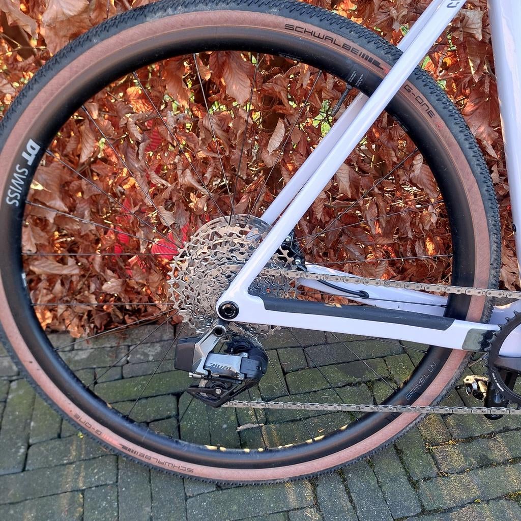 Canyon Grail CF SL Gravelbike - Zo goed als nieuw, 28 inch, Zo goed als nieuw, 57 tot 61 cm, Meer dan 20 versnellingen