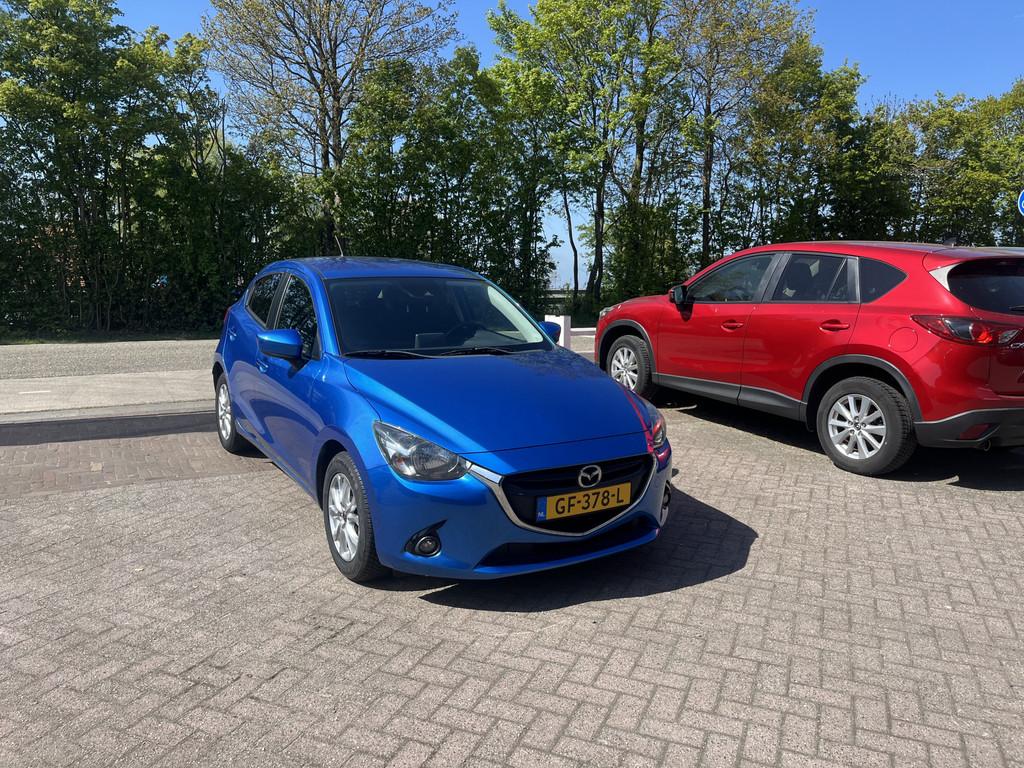 Mazda 2 1.5 Skyactiv-G Intro Edition CRUISE CAMERA, Auto's, Mazda, Voorwielaandrijving, Stof, Gebruikt, 4 cilinders