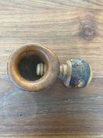 Houten Notenkraker, Ophalen, Gebruikt